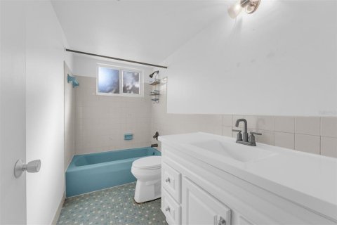 Condo in Maitland, Florida, 1 bedroom № 2143090 - photo 15