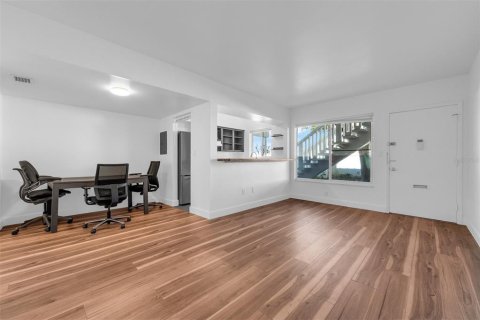 Condo in Maitland, Florida, 1 bedroom № 2143090 - photo 5