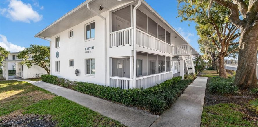Condo in Maitland, Florida, 1 bedroom № 2143090