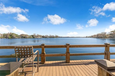 Condo in Maitland, Florida, 1 bedroom № 2143090 - photo 22