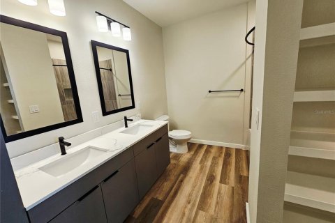 Apartamento en alquiler en Tampa, Florida, 3 dormitorios, 138.05 m2 № 1841470 - foto 12