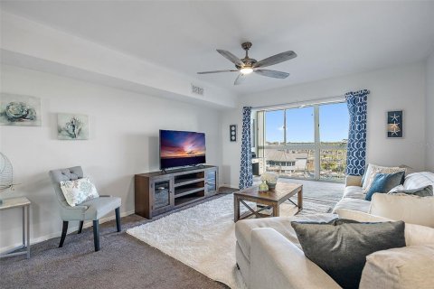Condominio en venta en New Port Richey, Florida, 1 dormitorio, 65.22 m2 № 1723018 - foto 24