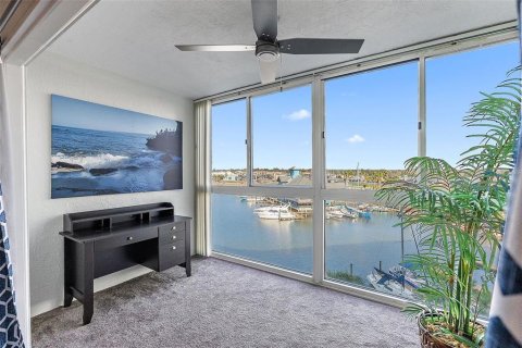 Condominio en venta en New Port Richey, Florida, 1 dormitorio, 65.22 m2 № 1723018 - foto 27
