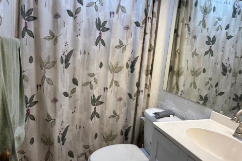 Copropriété à vendre à Clearwater, Floride: 2 chambres, 80.36 m2 № 1779071 - photo 11