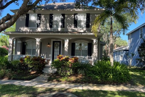 House in Orlando, Florida 4 bedrooms, 240.06 sq.m. № 1718522 - photo 1