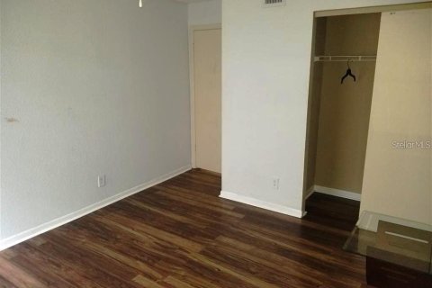 Condo in Orlando, Florida, 2 bedrooms  № 1778454 - photo 12