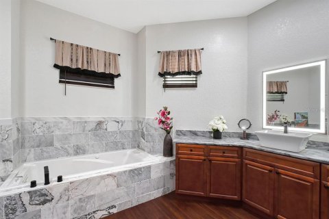 Villa ou maison à vendre à Port Charlotte, Floride: 3 chambres, 204.76 m2 № 1722224 - photo 13