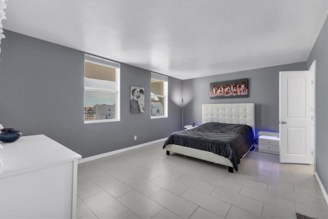 Copropriété à vendre à Sarasota, Floride: 2 chambres, 111.48 m2 № 2092902 - photo 13