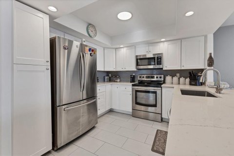 Copropriété à vendre à Sarasota, Floride: 2 chambres, 111.48 m2 № 2092902 - photo 4