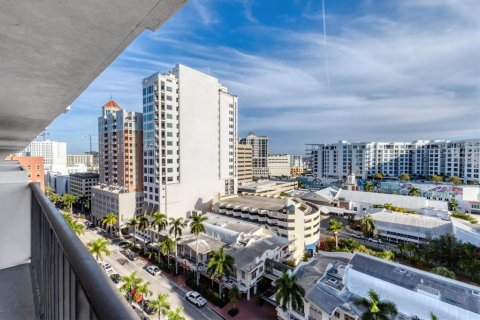 Copropriété à vendre à Sarasota, Floride: 2 chambres, 111.48 m2 № 2092902 - photo 20
