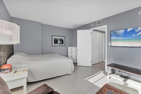 Copropriété à vendre à Sarasota, Floride: 2 chambres, 111.48 m2 № 2092902 - photo 17