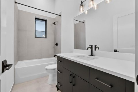 Touwnhouse à vendre à Saint Petersburg, Floride: 2 chambres, 130.06 m2 № 2238489 - photo 18