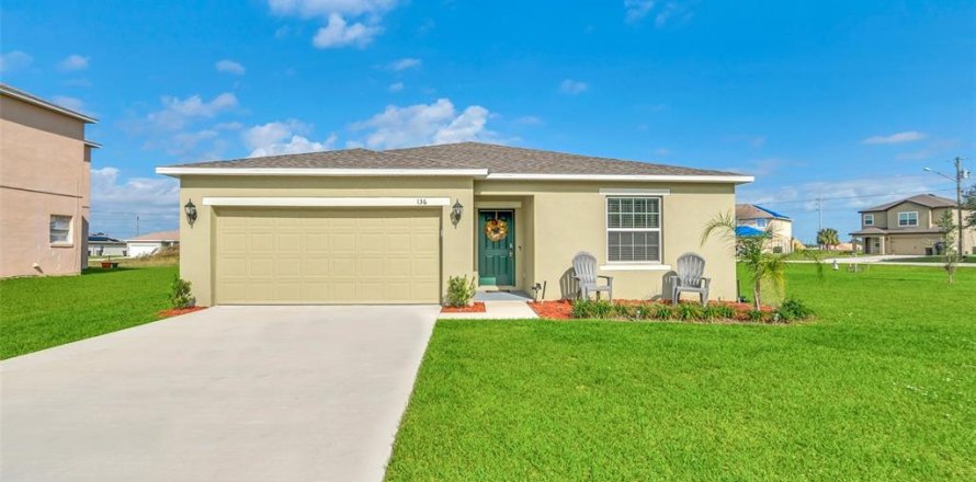 House in Kissimmee, Florida 3 bedrooms, 134.24 sq.m. № 1791227