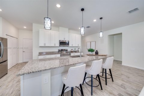 Casa en venta en Port St. Lucie, Florida, 3 dormitorios, 184.69 m2 № 2074674 - foto 14