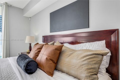 Copropriété à vendre à Miami, Floride: 1 chambre, 76.64 m2 № 1994650 - photo 16