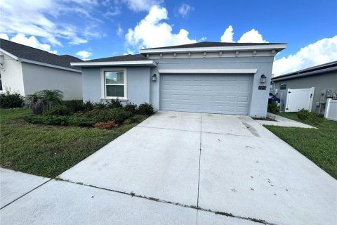 Villa ou maison à louer à Haines City, Floride: 4 chambres, 169.18 m2 № 2312264 - photo 19