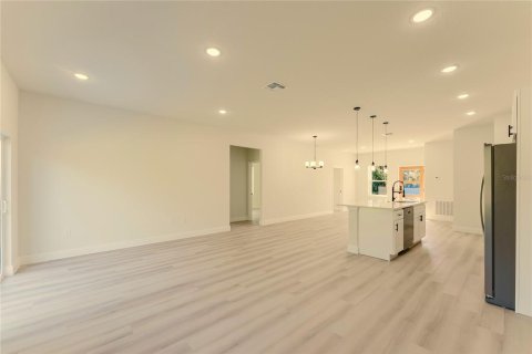 Купить виллу или дом в Окала, Флорида 8 комнат, 170.29м2, № 1806581 - фото 5