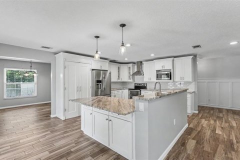 Casa en venta en Lakeland, Florida, 3 dormitorios, 209.03 m2 № 2223647 - foto 11