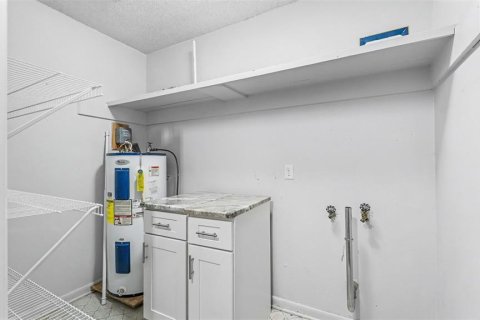 Casa en venta en Lakeland, Florida, 3 dormitorios, 209.03 m2 № 2223647 - foto 27