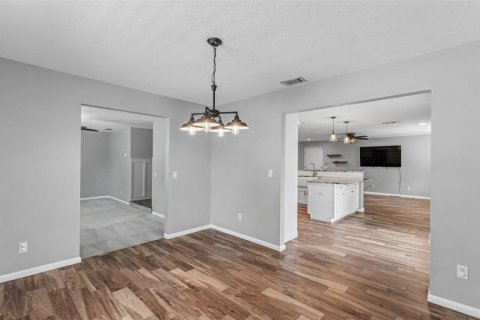 Casa en venta en Lakeland, Florida, 3 dormitorios, 209.03 m2 № 2223647 - foto 17