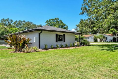 Casa en venta en Lakeland, Florida, 3 dormitorios, 209.03 m2 № 2223647 - foto 3