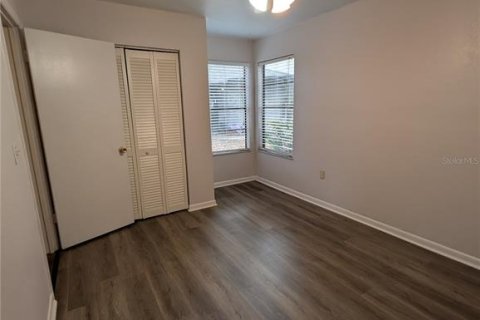 Townhouse in Gainesville, Florida 3 bedrooms, 126.44 sq.m. № 2122344 - photo 12