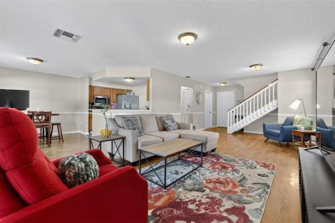Townhouse in Tampa, Florida 3 bedrooms, 130.43 sq.m. № 2144868 - photo 7