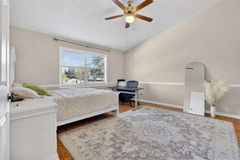 Townhouse in Tampa, Florida 3 bedrooms, 130.43 sq.m. № 2144868 - photo 19