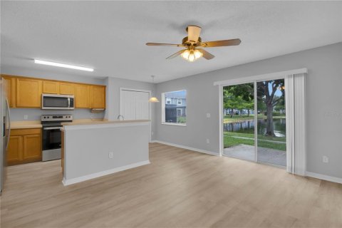 Adosado en venta en Orlando, Florida, 3 dormitorios, 175.49 m2 № 1666184 - foto 24