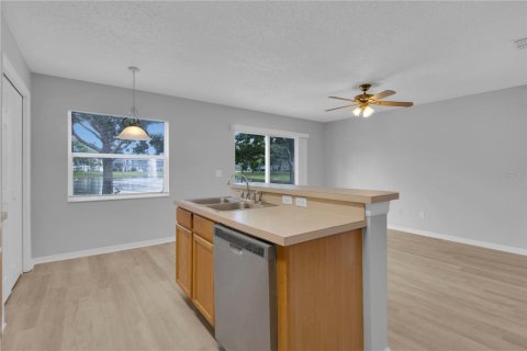 Adosado en venta en Orlando, Florida, 3 dormitorios, 175.49 m2 № 1666184 - foto 23