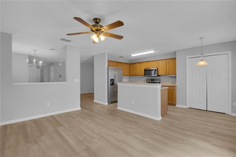 Adosado en venta en Orlando, Florida, 3 dormitorios, 175.49 m2 № 1666184 - foto 20