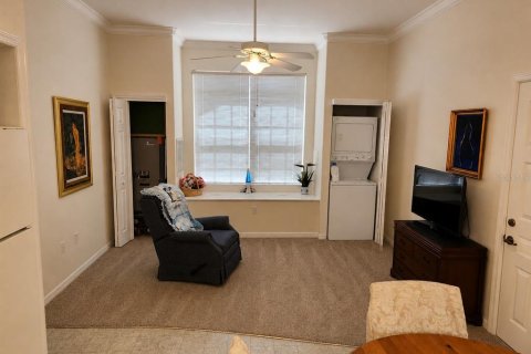 House in Weeki Wachee, Florida 4 bedrooms, 263.94 sq.m. № 2231221 - photo 27