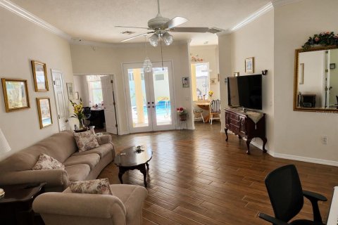 House in Weeki Wachee, Florida 4 bedrooms, 263.94 sq.m. № 2231221 - photo 11