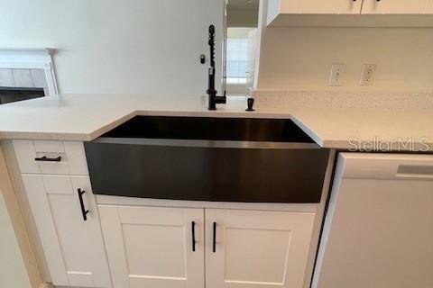 Condominio en alquiler en Tampa, Florida, 3 dormitorios, 124.02 m2 № 2167221 - foto 9