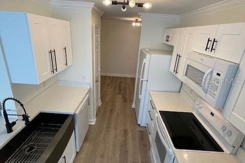 Condominio en alquiler en Tampa, Florida, 3 dormitorios, 124.02 m2 № 2167221 - foto 13