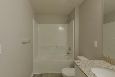 Villa ou maison à louer à Cape Coral, Floride: 4 chambres, 153.29 m2 № 2115352 - photo 17