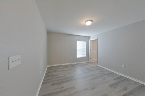 Villa ou maison à louer à Cape Coral, Floride: 4 chambres, 153.29 m2 № 2115352 - photo 15