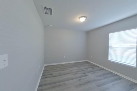 Villa ou maison à louer à Cape Coral, Floride: 4 chambres, 153.29 m2 № 2115352 - photo 19