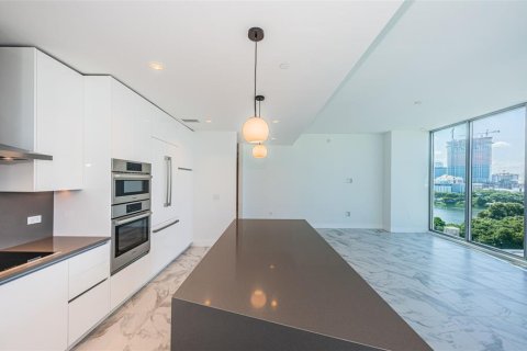 Condo in Saint Petersburg, Florida, 3 bedrooms  № 1313476 - photo 17