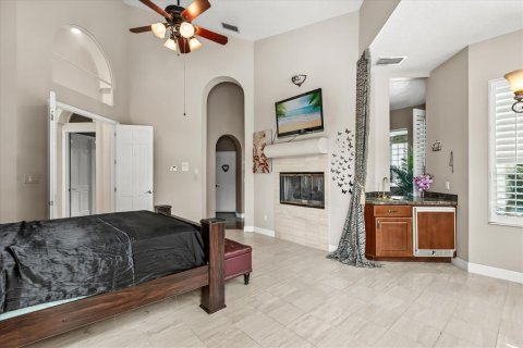 Casa en venta en Apopka, Florida, 4 dormitorios, 342.9 m2 № 2123042 - foto 25