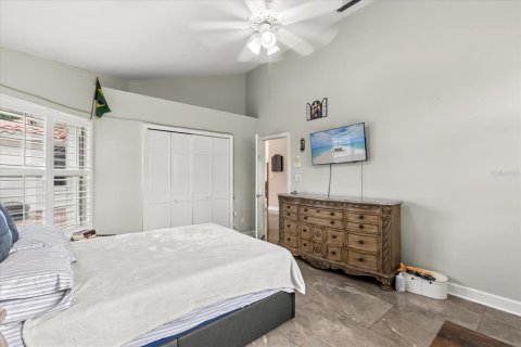 Casa en venta en Apopka, Florida, 4 dormitorios, 342.9 m2 № 2123042 - foto 21