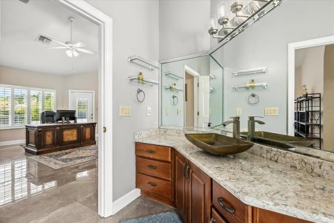 Casa en venta en Apopka, Florida, 4 dormitorios, 342.9 m2 № 2123042 - foto 13