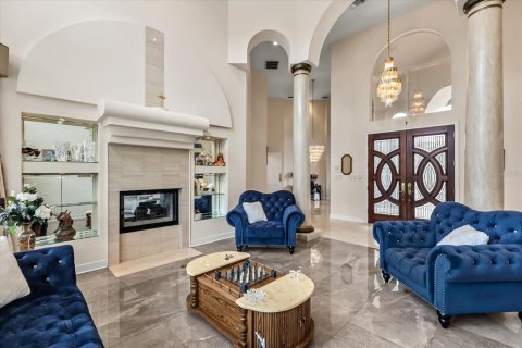 Casa en venta en Apopka, Florida, 4 dormitorios, 342.9 m2 № 2123042 - foto 6