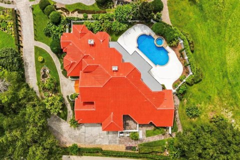 Casa en venta en Apopka, Florida, 4 dormitorios, 342.9 m2 № 2123042 - foto 2