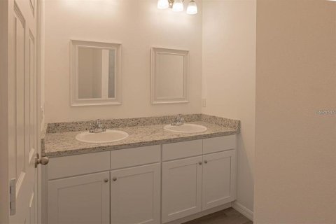 Casa en venta en Palm Bay, Florida, 4 dormitorios, 157.47 m2 № 2207172 - foto 8