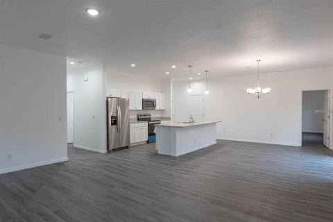 Casa en venta en Palm Bay, Florida, 4 dormitorios, 157.47 m2 № 2207172 - foto 5