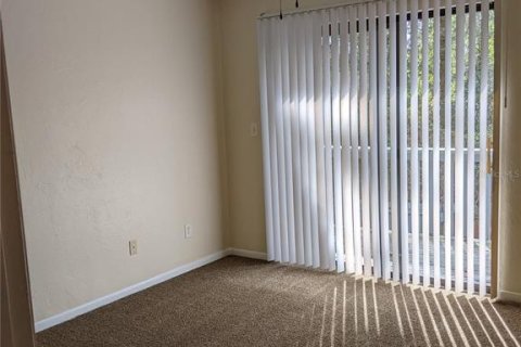 Touwnhouse à louer à Gainesville, Floride: 2 chambres, 89.19 m2 № 2109076 - photo 5