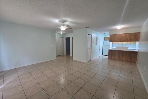 Apartamento en alquiler en Ocala, Florida, 2 dormitorios, 76.55 m2 № 1833102 - foto 3