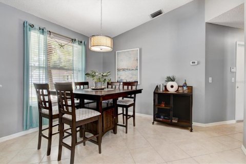Villa ou maison à louer à Sarasota, Floride: 3 chambres, 120.31 m2 № 214310 - photo 5