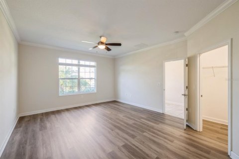 House in STOREY PARK in Orlando, Florida 4 bedrooms, 231.42 sq.m. № 1682930 - photo 8